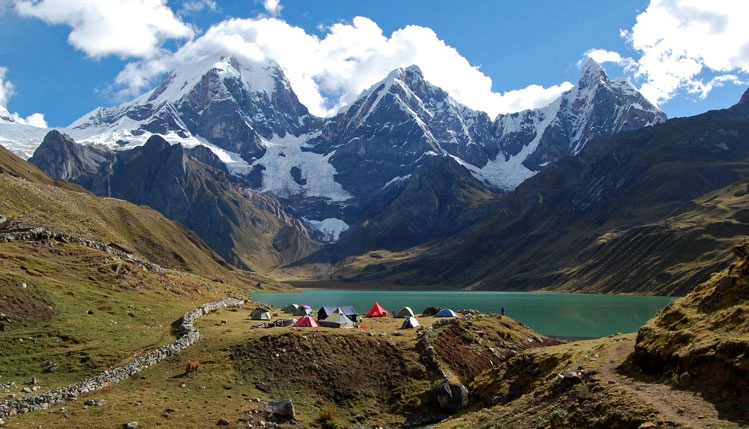 Trek Huayhuash 8 days