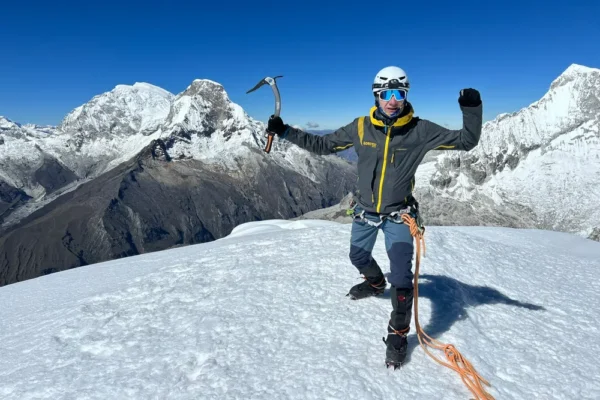 Climbing Nevado Pisco